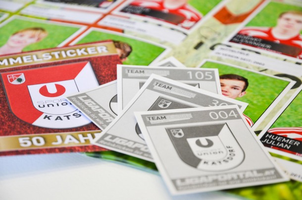 Stickeralbum im Vereinsdesign