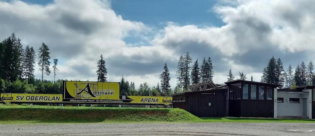 Amtmann Küchenstudio Arena SV Oberglan